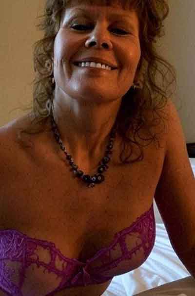 Nina, 44 Jahre